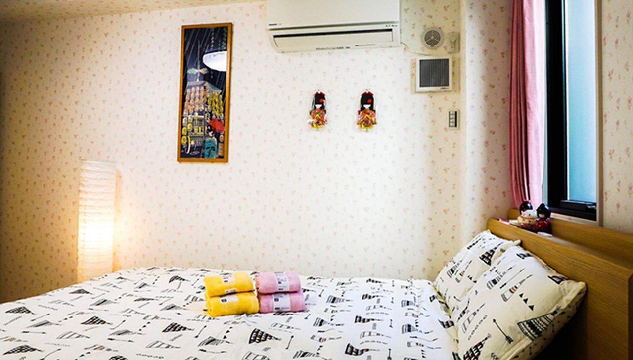 Breeze Shortstay Female Only Guest house