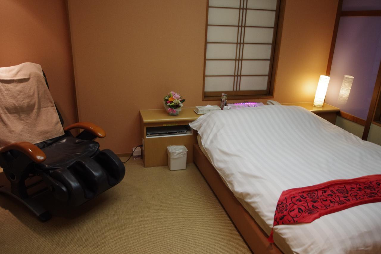 Love hotel Princess Iii (adults Only)