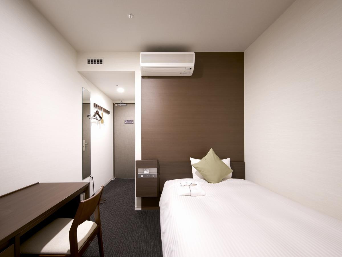 Crown Hills Ueno Premier 3*