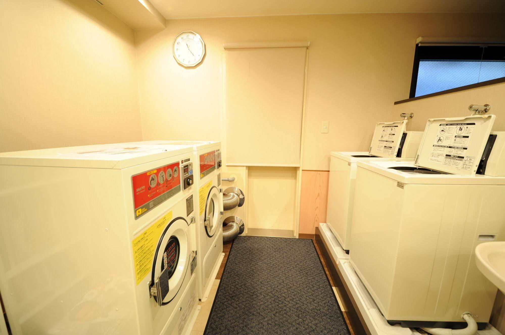 Urvest Kamata West Hotel