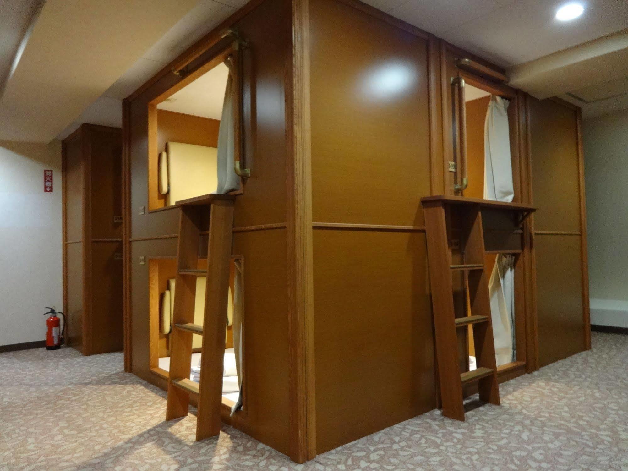 President Capsule hotel Tokyo
