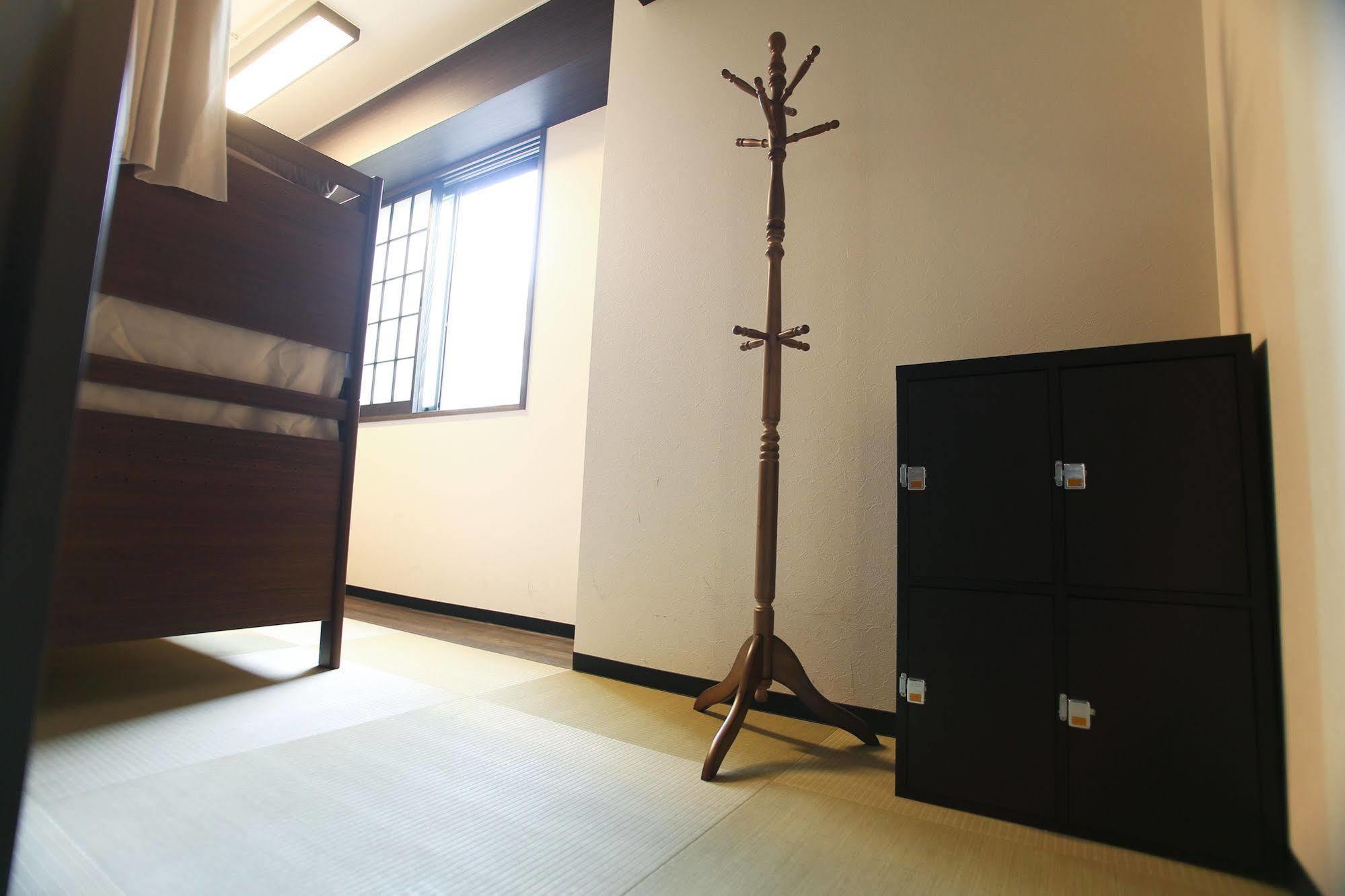 Space Hostel