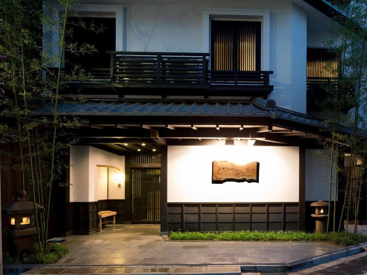 The Edo Sakura
