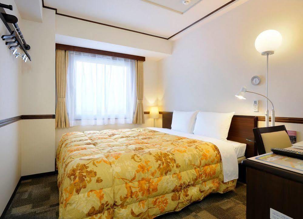 Toyoko Akiba Asakusabashi-eki Higashi-guchi Hotel