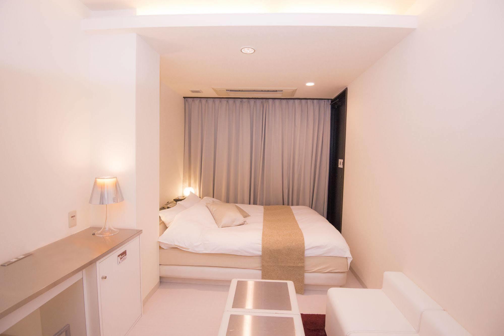 Hotel Double Shibaura 2*