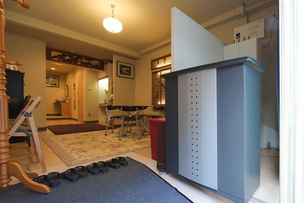 Apartment Yoyogi House *