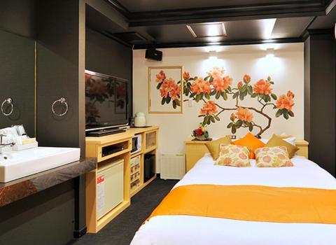 California Kaminarimon (adults Only) Tokyo