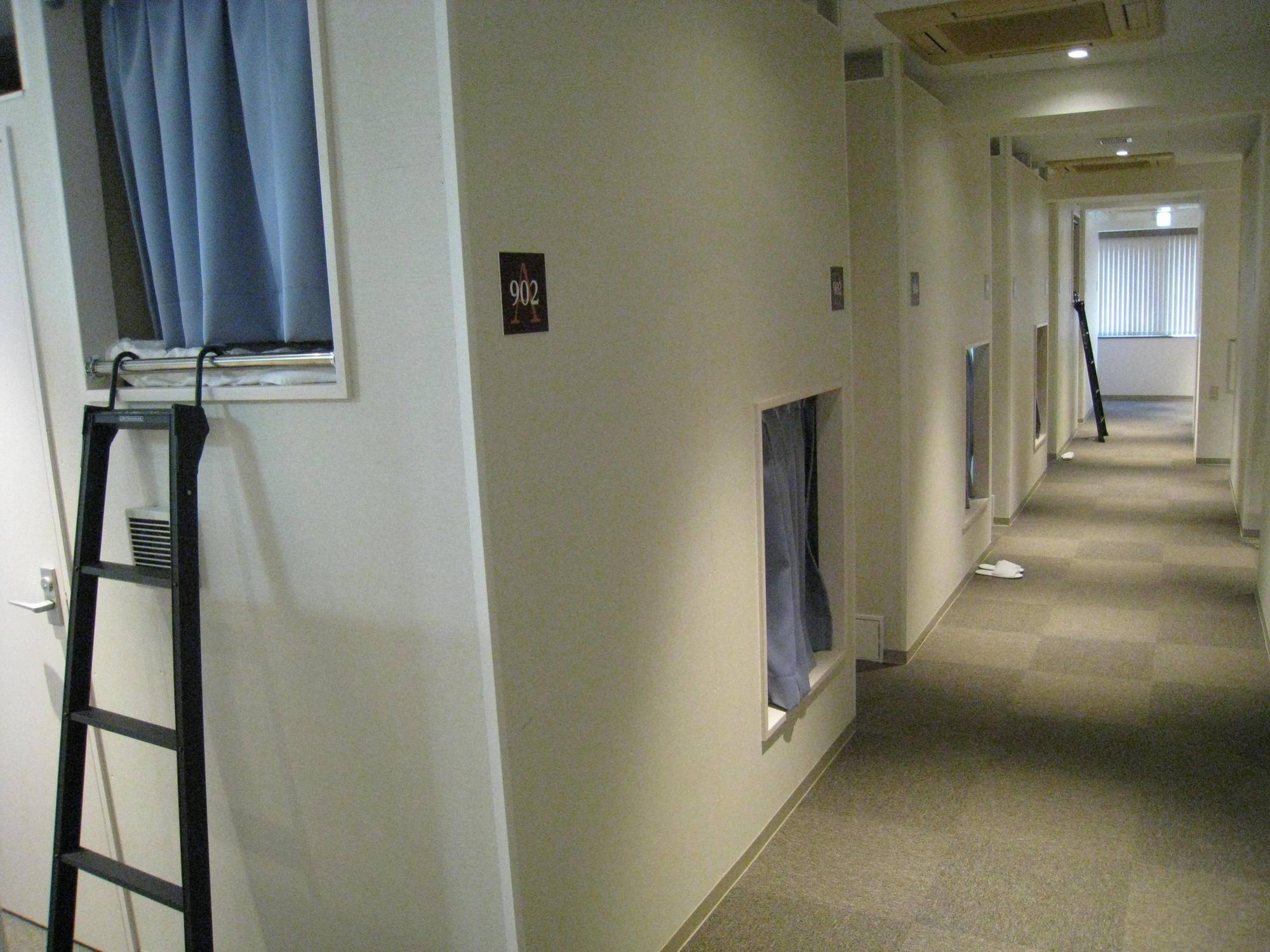1 Night 1980 Yen Capsule hotel *