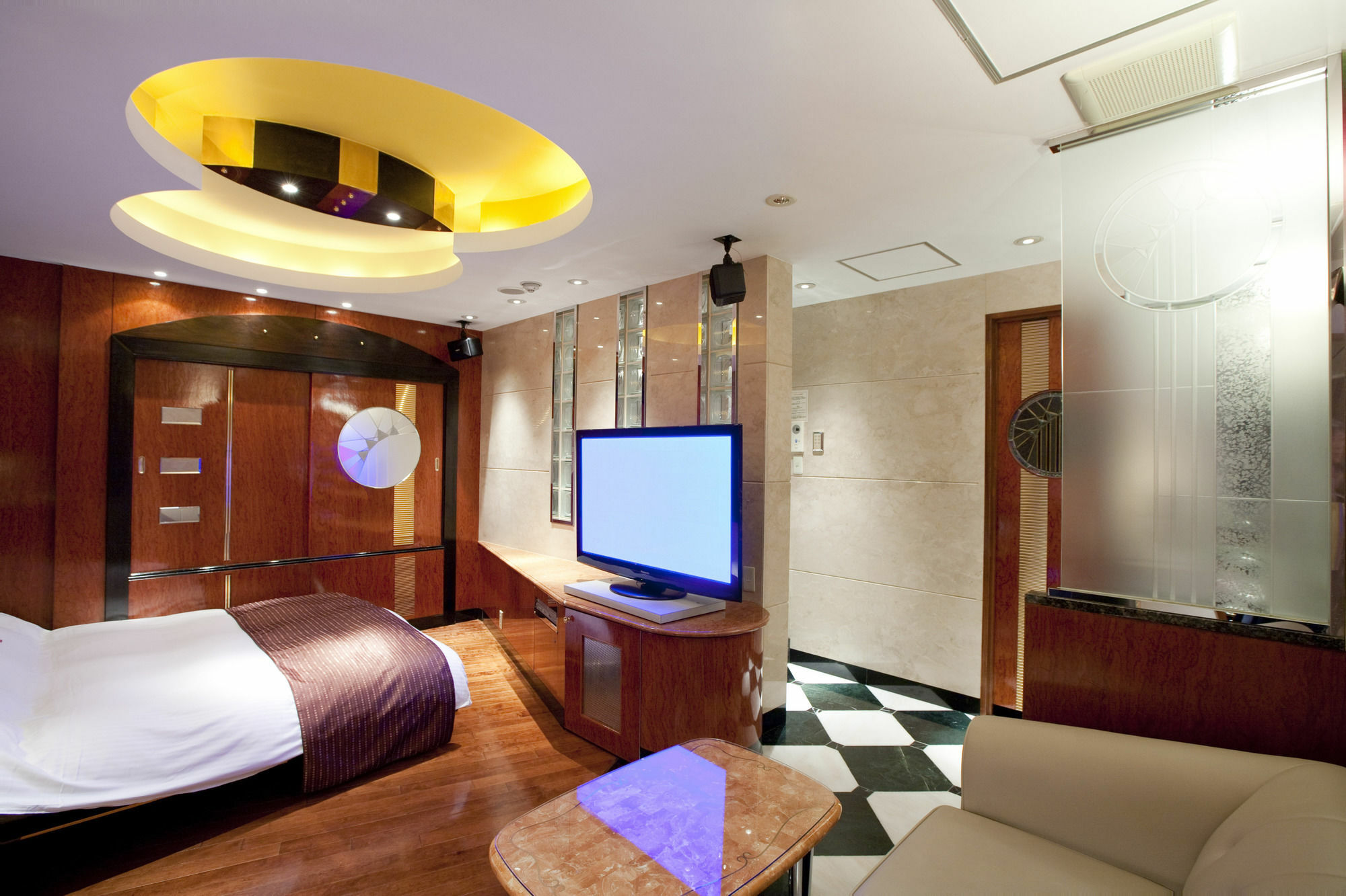 Hotel & Spa J-Mex Shinjuku Kabukicho (Adults Only) 3*