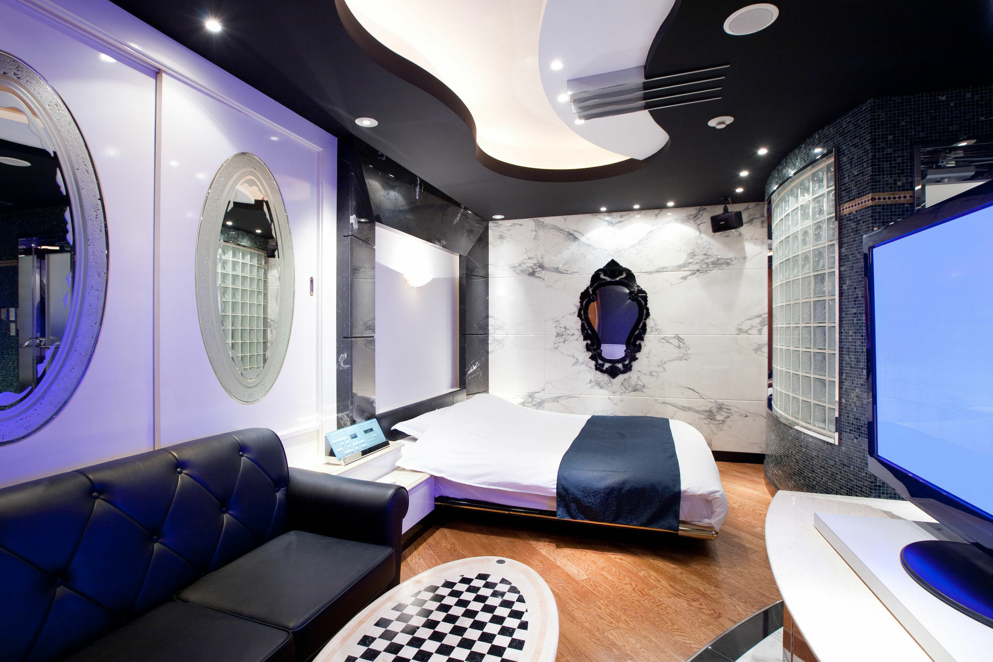 Hotel Hotel & Spa J-Mex Shinjuku Kabukicho (Adults Only) 3*