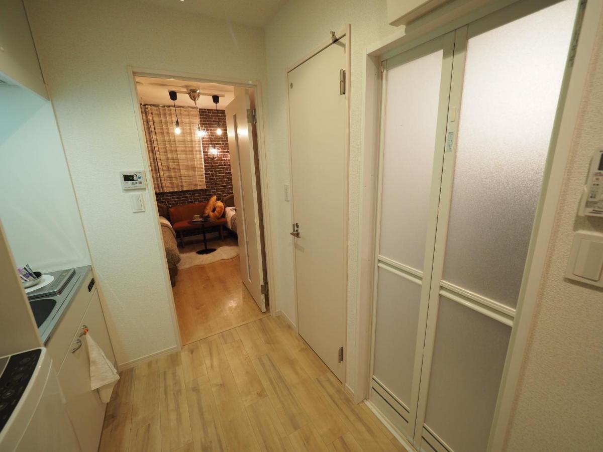 Apartment 【great Location!】near Shinjuku Sta./vintage #102 *