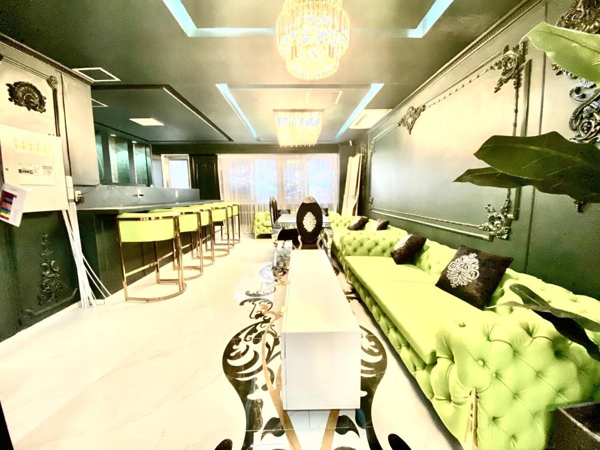 Apartment Reimi Tokyo