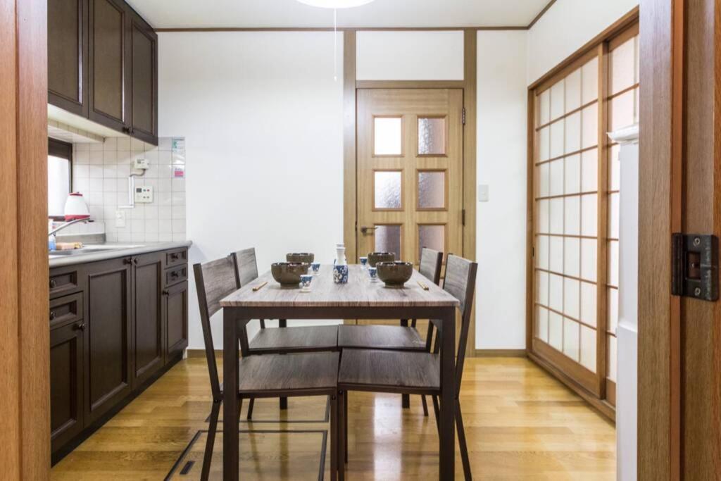 Apartment Haramachi House Tokyo